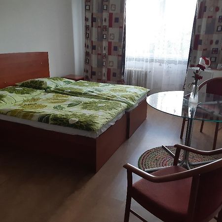 Ubytovna Motel Garni Trmice ภายนอก รูปภาพ